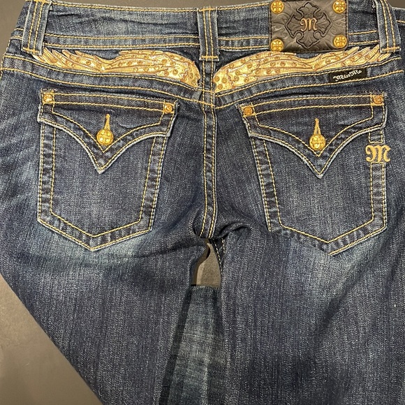 Miss Me Jeans With Gold Angel Wings on Back. Size 29. - Picture 4 of 4